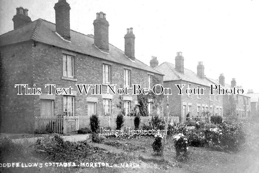 GL 1410 - Oddfellows Cottages, Moreton In Marsh, Gloucestershire c1907