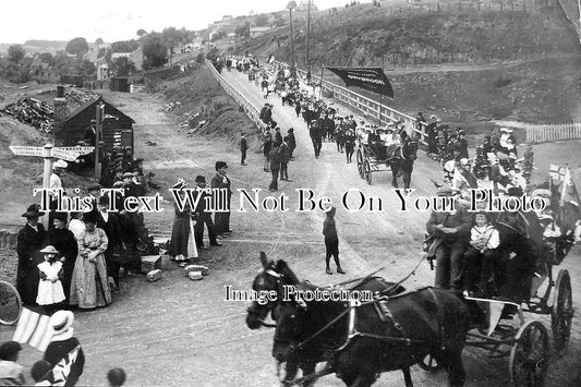 GL 1586 - Sunday School Parade, Drybrook, Gloucestershire c1911