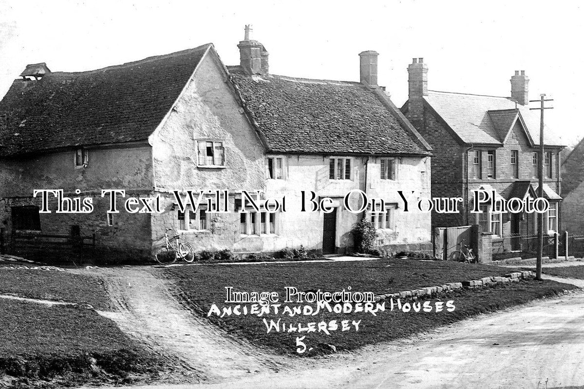 GL 1600 - Ancient & Modern Houses, Willersey, Gloucestershire