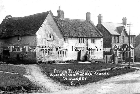 GL 1600 - Ancient & Modern Houses, Willersey, Gloucestershire