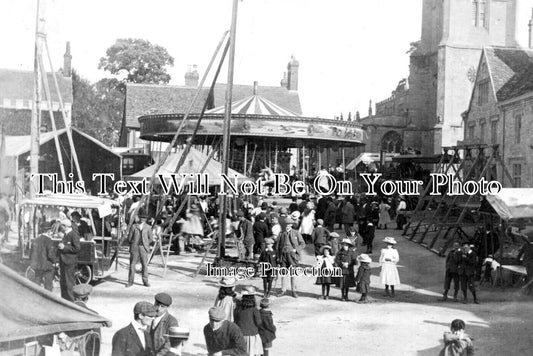 GL 1629 - Travelling Fair, Lechlade, Gloucestershire
