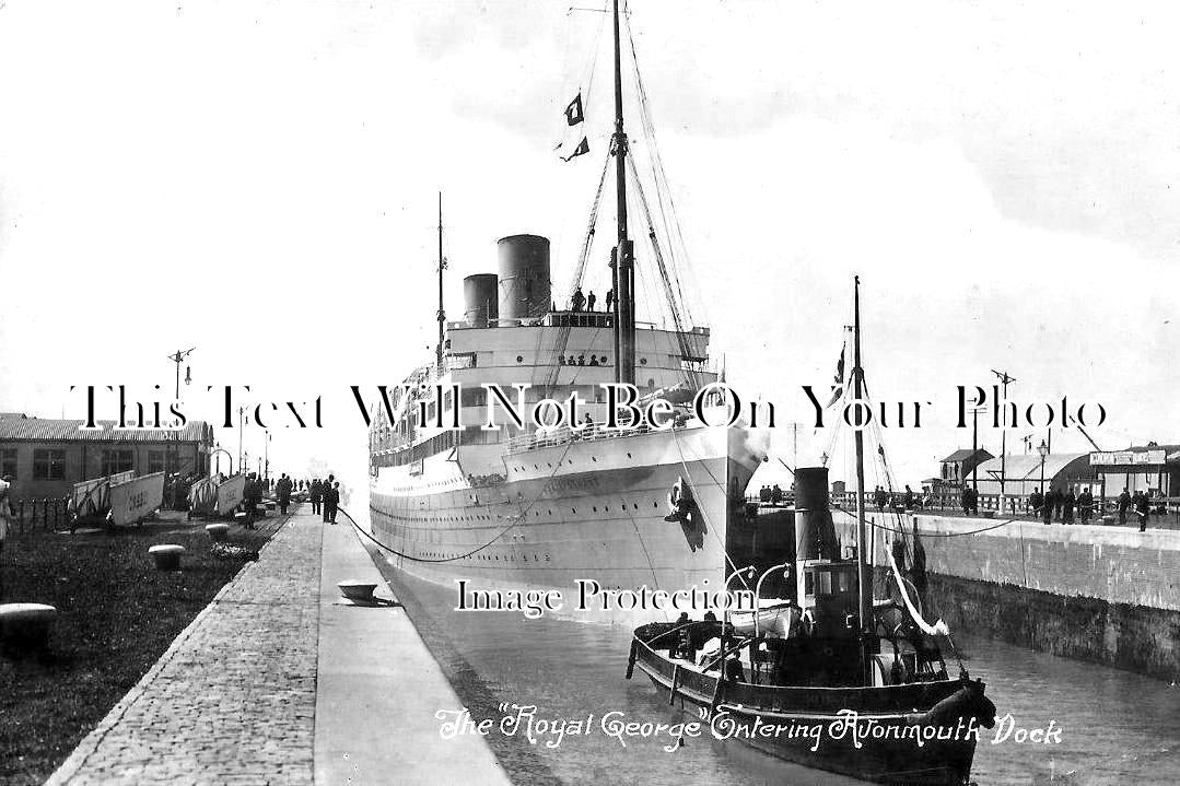 GL 1744 - The Royal George Ship Entering Avonmouth Dock, Bristol