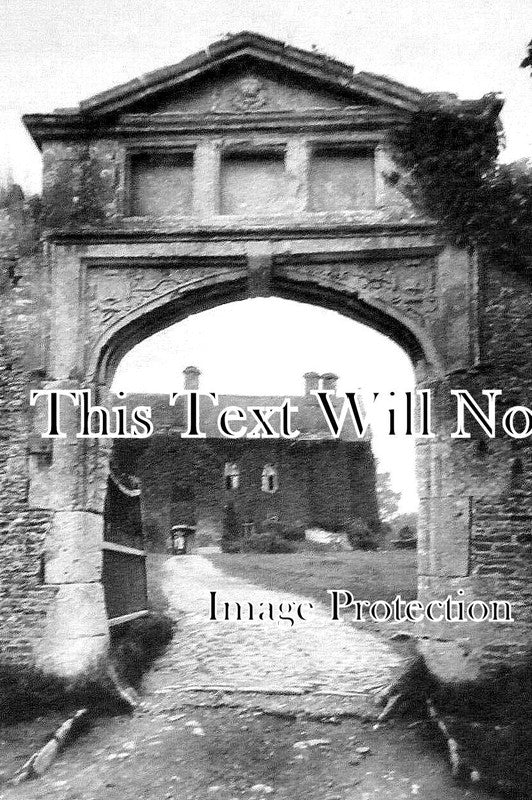 GL 1793 - The Old Gateway, Acton Court, Iron Acton, Gloucestershire c1920