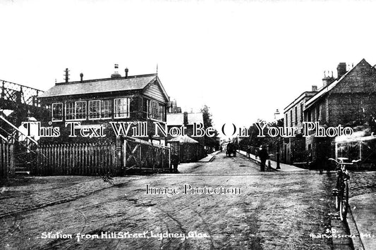 GL 1827 - Lydney Railway Station & Signal Box, Gloucestershire c1912