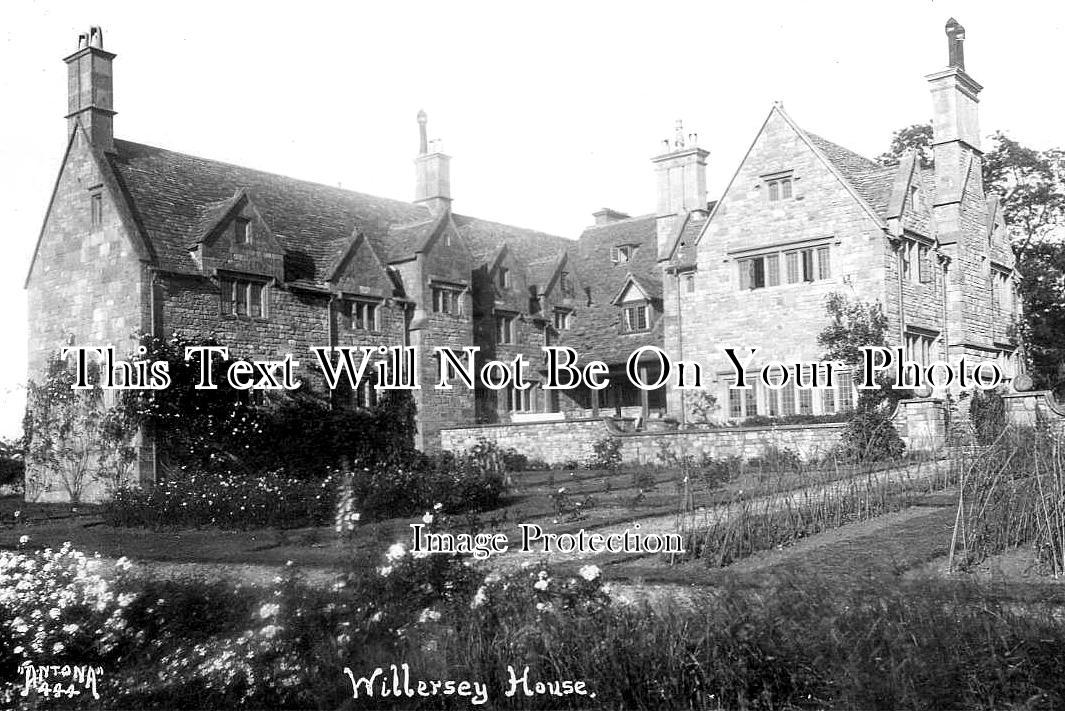 GL 1976 - Willersey House, Campden, Gloucestershire