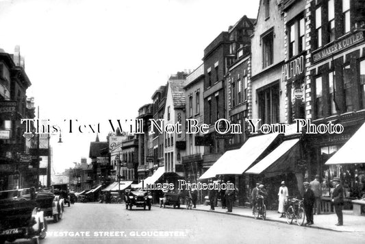 GL 1982 - Westgate Street, Gloucester, Gloucestershire