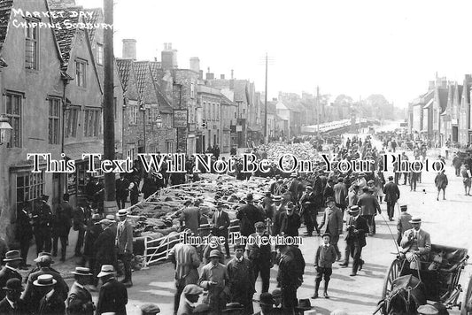 GL 2040 - Market Day, Chipping Sodbury, Gloucestershire