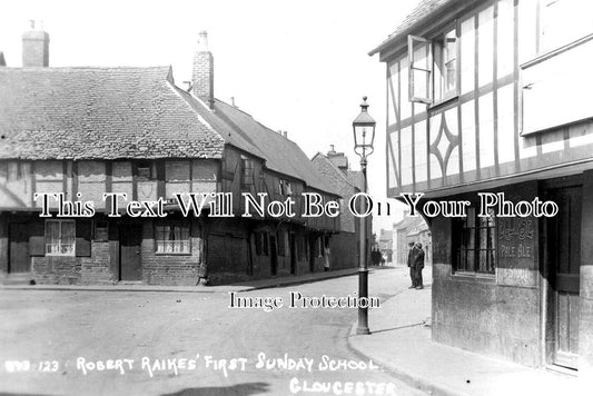 GL 2047 - Robert Raikes First Sunday School, Gloucester, Gloucestershire