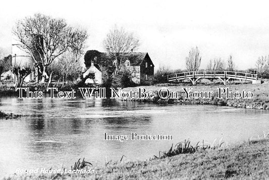 GL 2079 - The Round House, Lechlade, Gloucestershire c1950