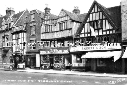 GL 2090 - Old Houses, Church Street, Tewkesbury, Gloucestershire