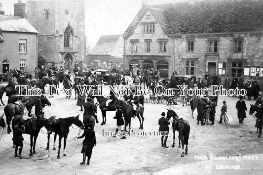 GL 229 - V.W.H. Lechlade Fox Hunt Meet, Cricklade, Gloucestershire