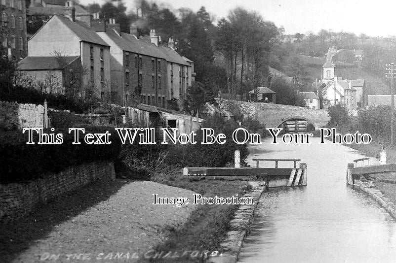 GL 392 - On The Canal At Chalford, Gloucestershire