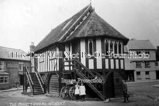 GL 405 - The Market House, Newent, Gloucestershire c1913