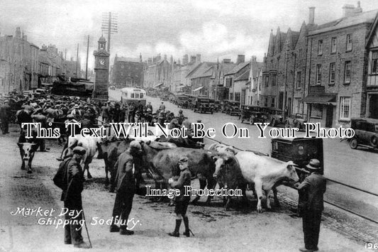 GL 611 - Market Day, Chipping Sodbury, Gloucestershire