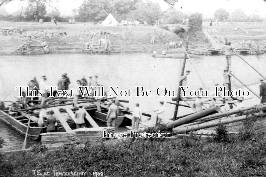 GL 616 - Royal Engineers Pontooning, Tewkesbury, Gloucestershire c1908