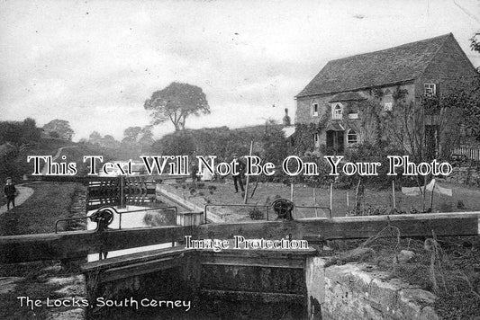 GL 760 - South Cerney Lock, Thames & Severn Canal, Cirencester, Gloucestershire c1910