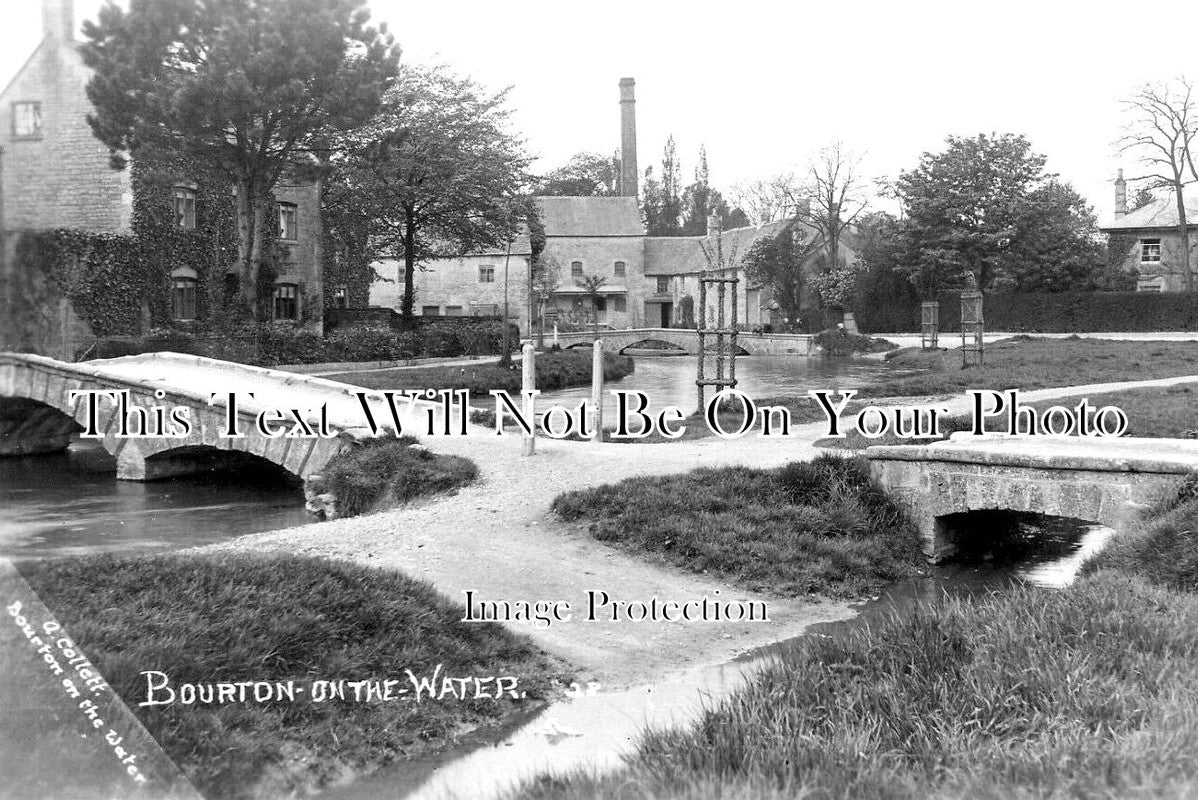 Gl 1431 - Bourton On The Water, Gloucestershire