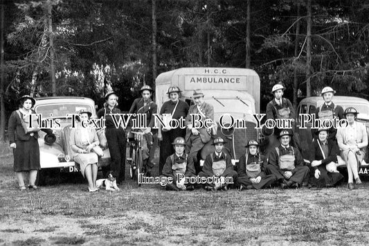 HA 1123 - First Aid Post Wokers & Ambulance, Hampshire WW2