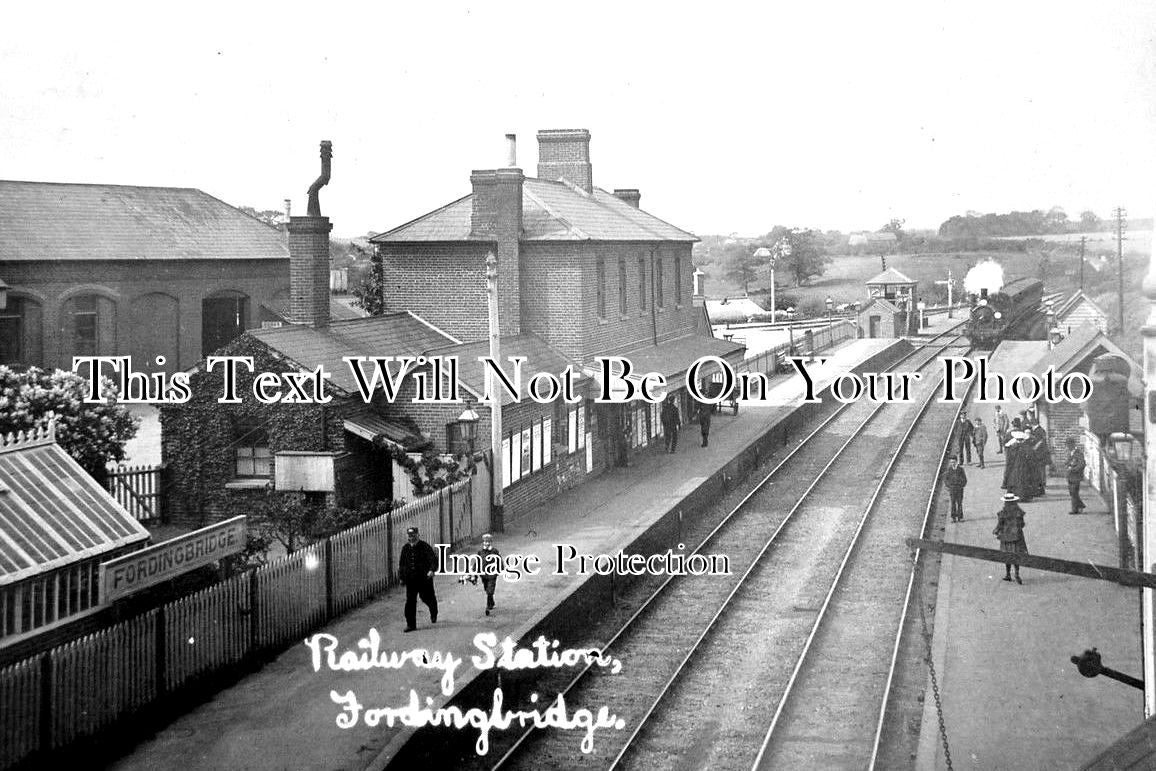 HA 1593 - Fordingbridge Railway Station, Hampshire c1913