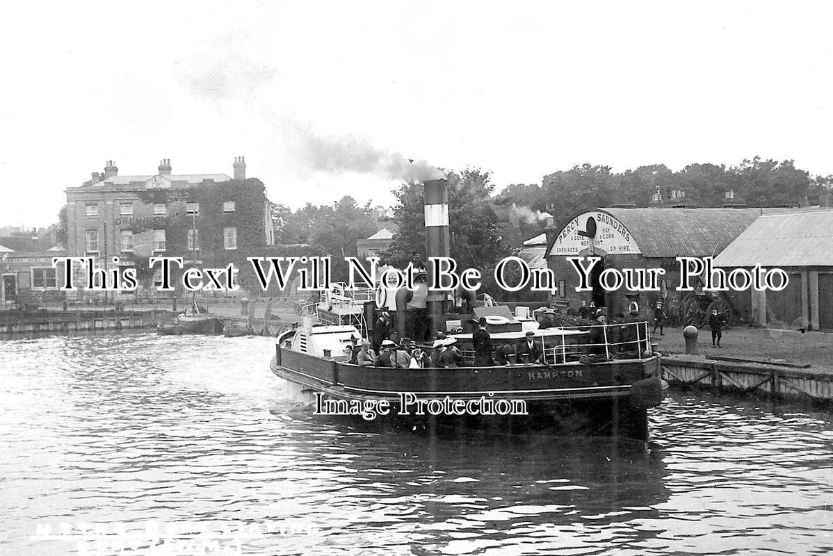 HA 1695 - Hythe Boat Leaving The Quay, Southampton, Hampshire