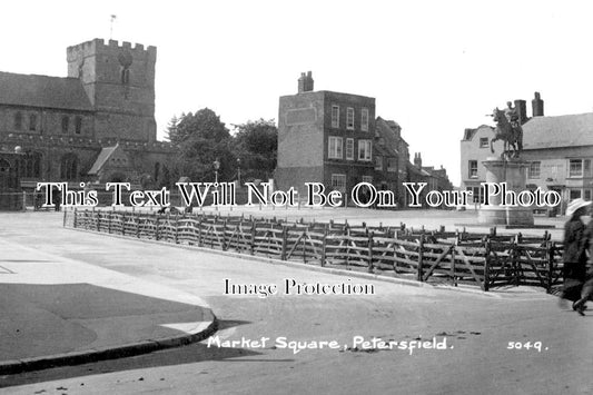 HA 1727 - Market Square, Petersfield, Hampshire c1918