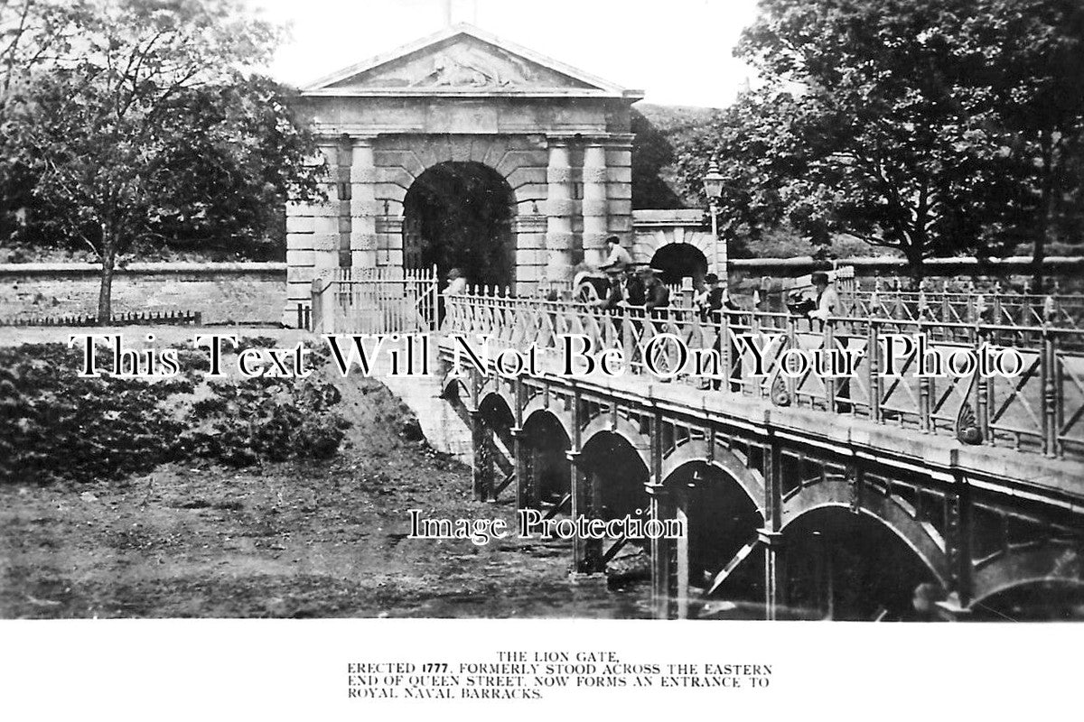 HA 1772 - Lion Gate, Naval Base, Portsmouth Dockyard, Hampshire c1920