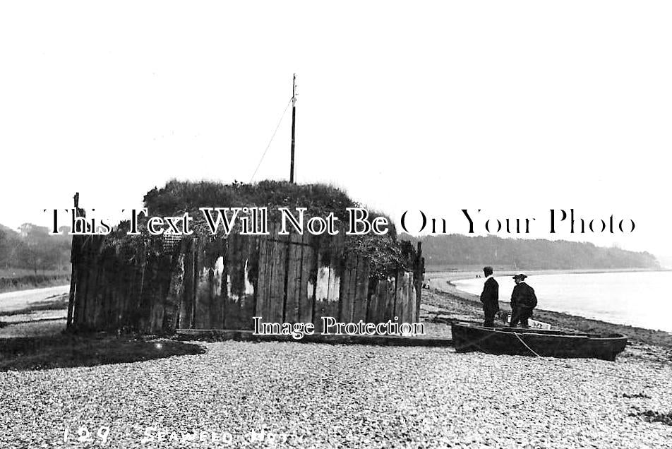 HA 2049 - The Seaweed Hut, Woolston, Southampton, Hampshire