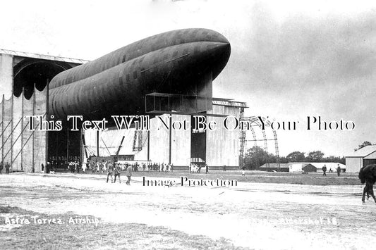HA 2135 - Astra Torres Airship, Farnborough, Hampshire