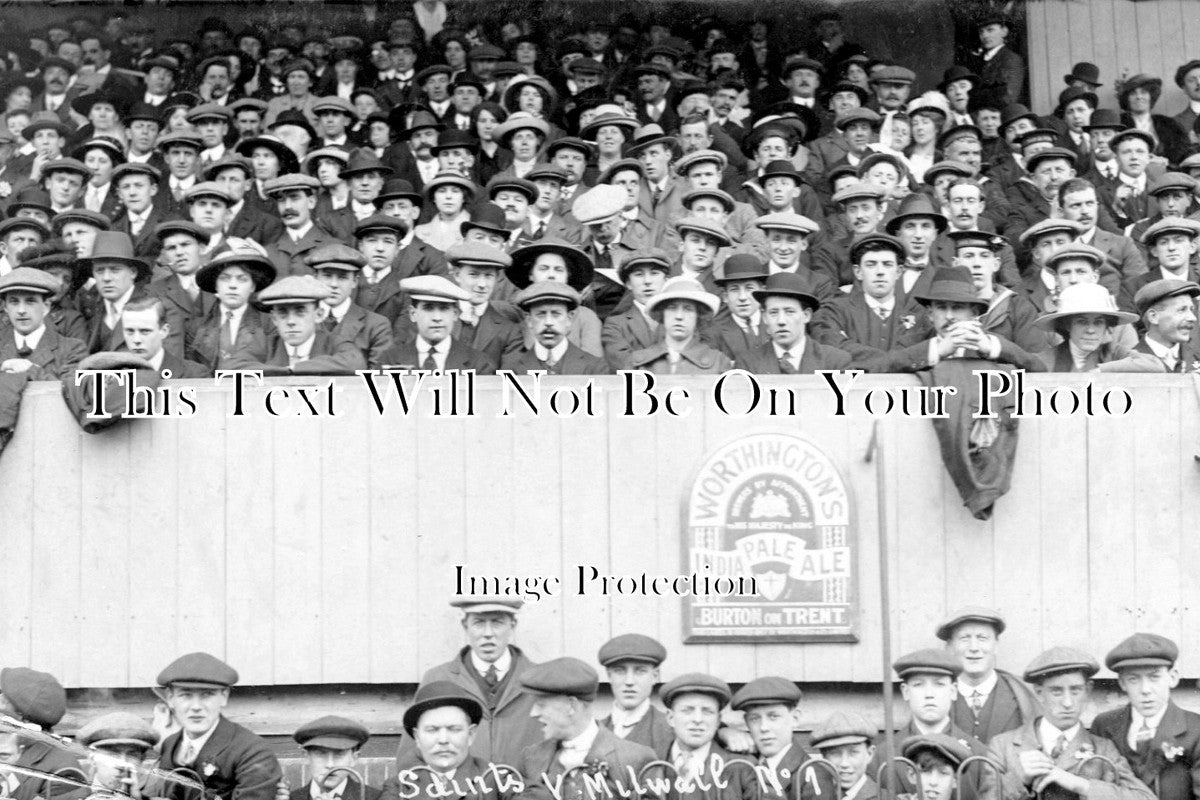 HA 2390 - Southampton V Millwall Football Crowd Saints Stadium, Hampshire 1920