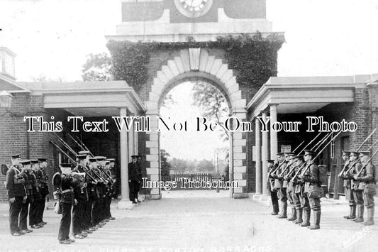 HA 2476 - The First Khaki Guard At Forton Barracks, Gosport 1918