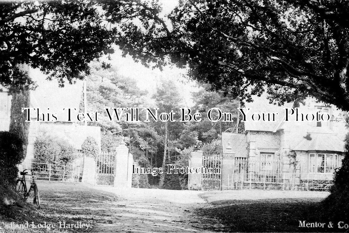 HA 2490 - Cadland Lodge, Hardley, Fawley, Hampshire c1904
