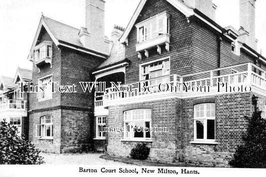 HA 2597 - Barton Court School, New Milton, Hampshire