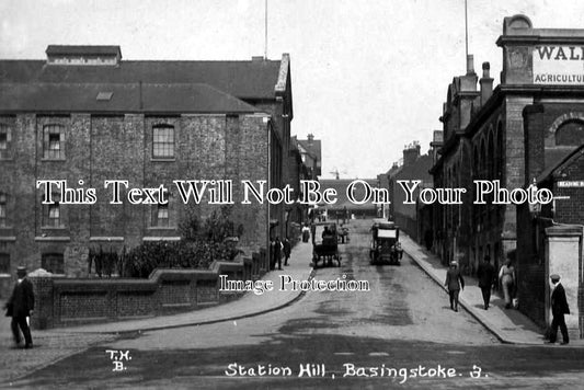 HA 260 - Station Hill, Basingstoke, Hampshire