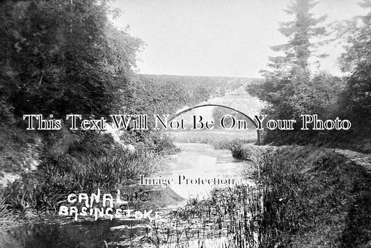 HA 2683 - Canal Bridge, Basingstoke, Hampshire c1909