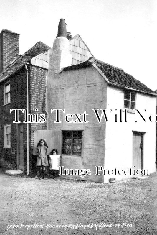 HA 2701 - Smallest House In England, Milford On Sea, Hampshire