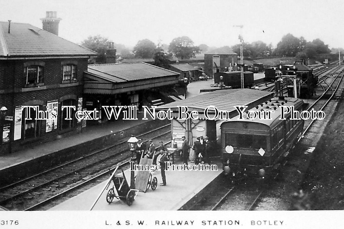 HA 281 - Botley Railway Station, Hampshire c1910