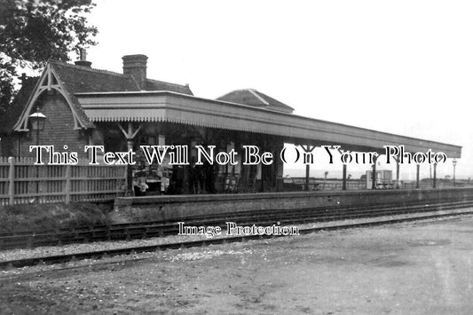 HA 3018 - Hayling Island Railway Station, Hampshire