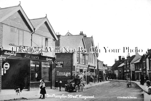 HA 3316 - Southampton Street, Ringwood, Hampshire c1910