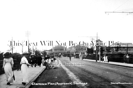 HA 3341 - Clarence Pier Approach, Southsea, Hampshire c1919