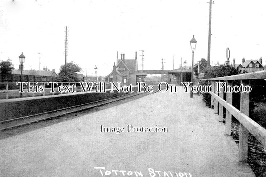 HA 3353 - Totton Railway Station, Hampshire c1904