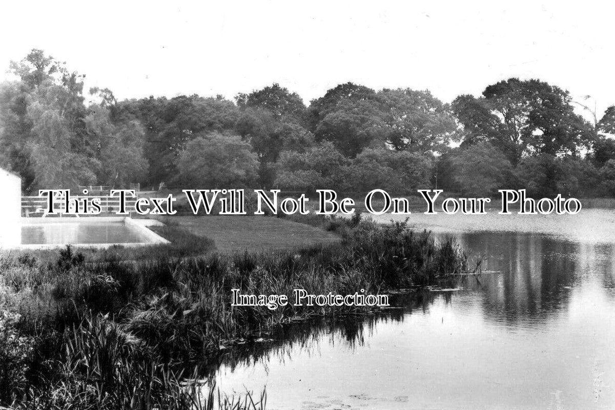 HA 3510 - The Lido & Fleet Pond, Fleet, Hampshire
