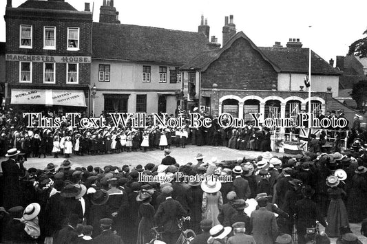 HA 3652 - Petersfield Market Square Event, Manchester House, Hampshire