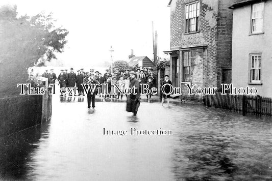 HA 3733 - Flood At Lymington, Hampshire c1909