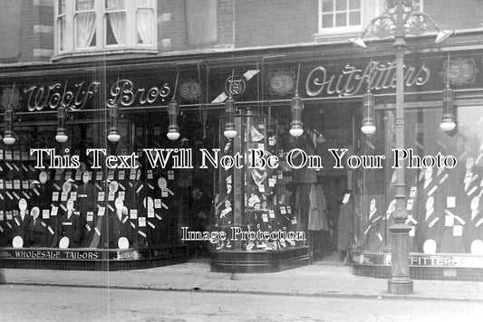 HA 4136 - Outfitters Shop, East Street, Southampton, Hampshire