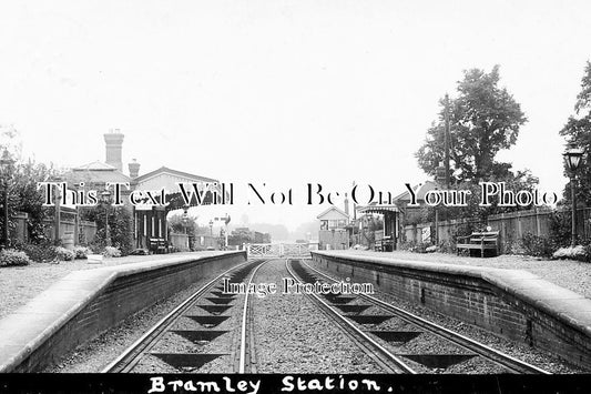 HA 427 - Bramley Railway Station, Hampshire c1905