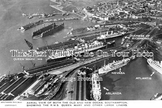 HA 428 - Aerial View of Old & New Docks, Southampton, Hampshire