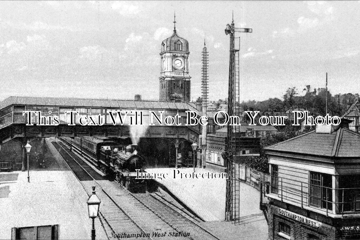 HA 429 - West Railway Station, Southampton, Hampshire