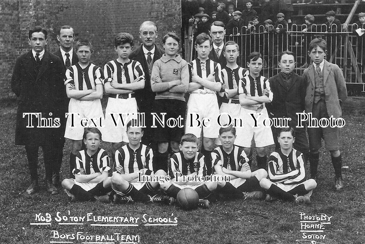 HA 4520 - Southampton Schools Boys Football Team, The Dell