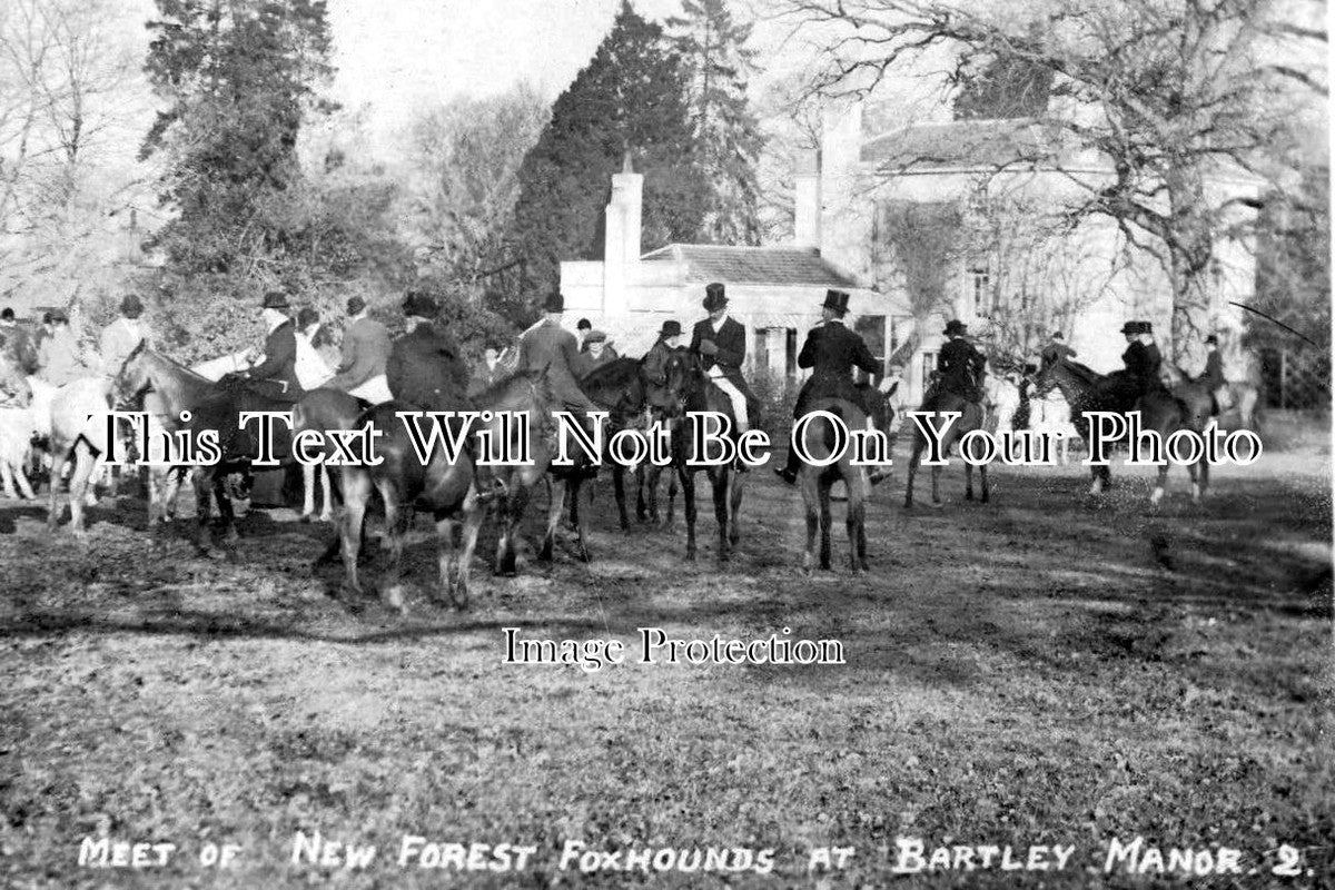 HA 469 - Meet Of New Forest Foxhounds, Bartley Manor, Hampshire c1911