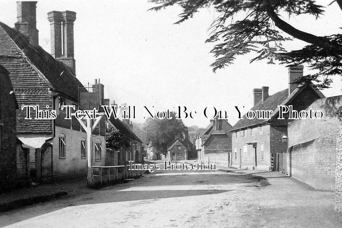 HA 486 - The Dolphin Inn, Hursley, Winchester, Hampshire c1906